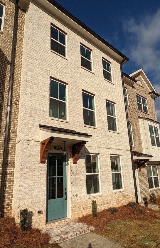 3160 Creek Ln, Johns Creek, GA 30024 Townhome Rentals in Johns Creek GA