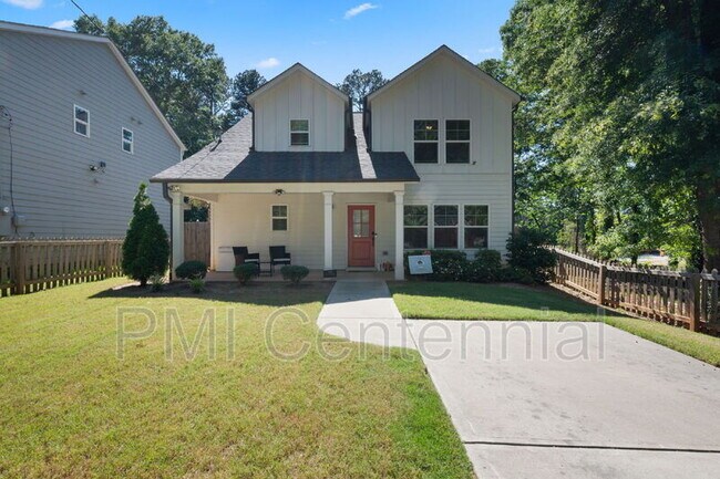 Foto del edificio - 1120 Wedgewood Dr NW