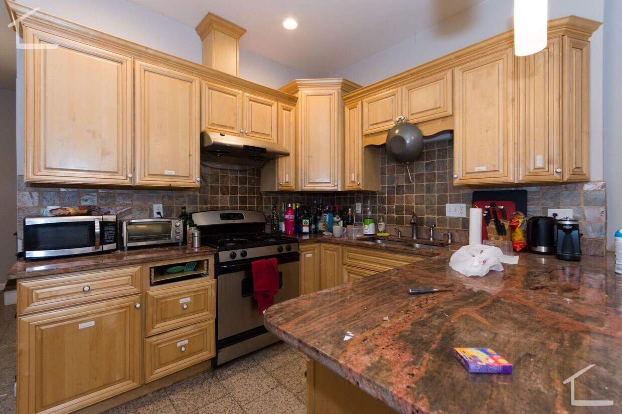 Primary Photo - HOT ALLSTON LISTING!!!!