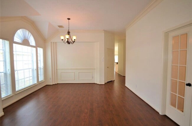 Building Photo - 1219 Cambrian Park Ct