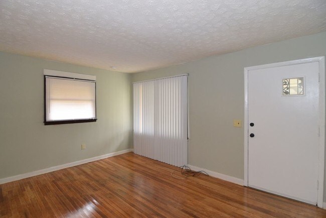 Foto del edificio - 701 Macon Ave