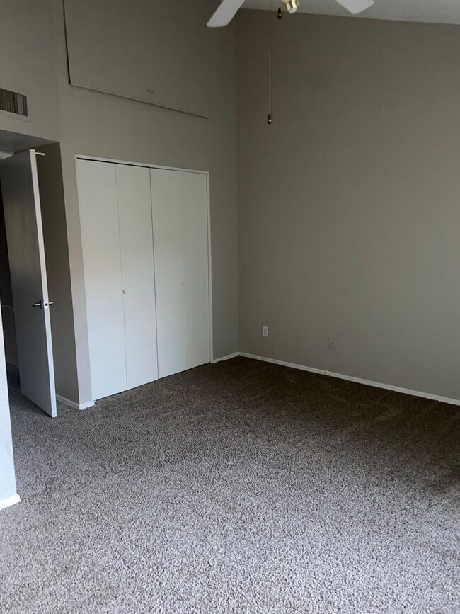 Foto del edificio - Mesa townhome at University and Longmore