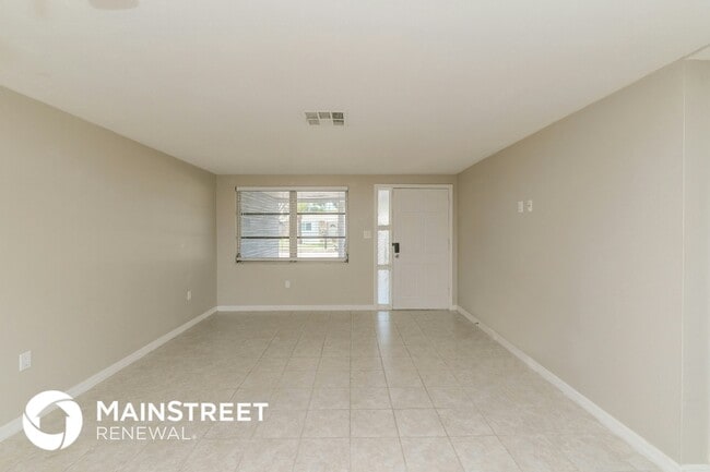 Building Photo - 5606 Andrea Dr