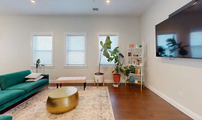Foto del edificio - 119 Barnes Ave