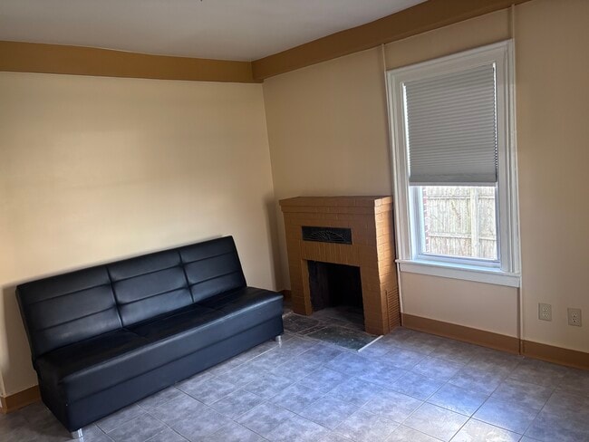 sala de estar - 140 North Ave