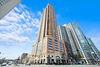 Building Photo - 1160 S Michigan Ave