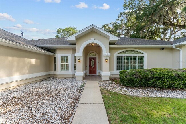 Foto del edificio - 10106 NW 13th Ave