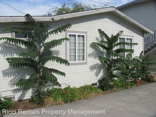 Foto del edificio - 1143-1143 W Palmyra Ave
