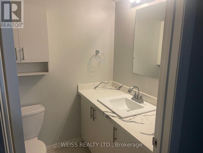 Photo du bâtiment - 75 Weldrick Rd E