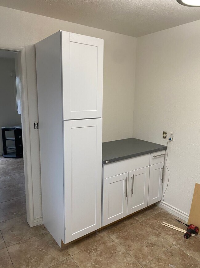 Foto del edificio - 6228 Stewart St