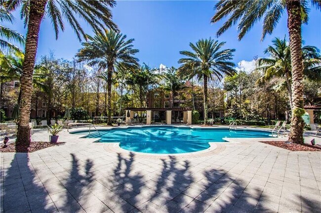 Foto del edificio - 6670 W Sample Rd