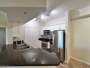 Building Photo - 12920 Positano Cir