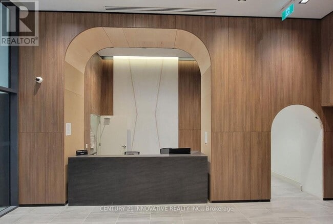 Photo du bâtiment - 1435 Celebration Dr