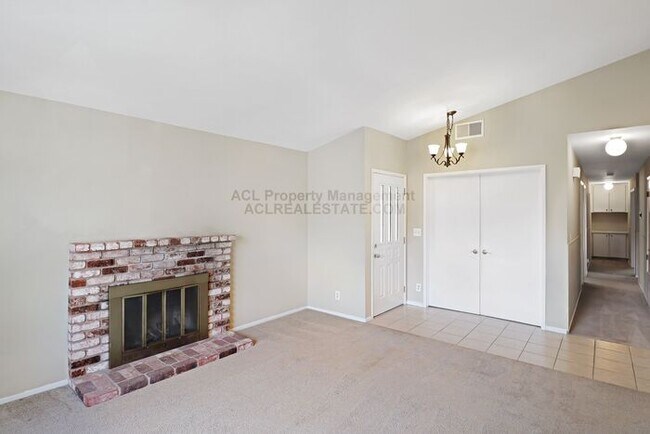 Building Photo - 8390 Cypress Ct