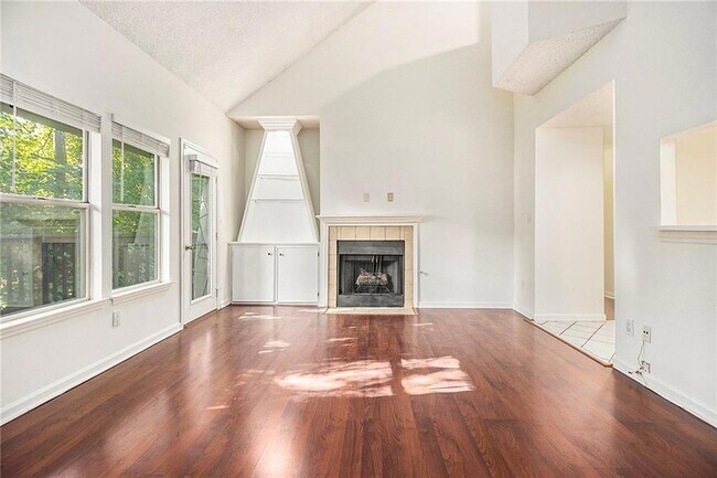 Foto del edificio - 106 Ivy Green Ln SE