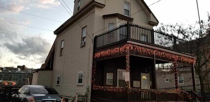 Building Photo - 61 Crescent Ave