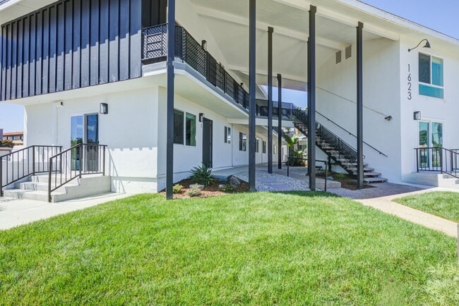 Foto del edificio - Arlington Avenue Residences