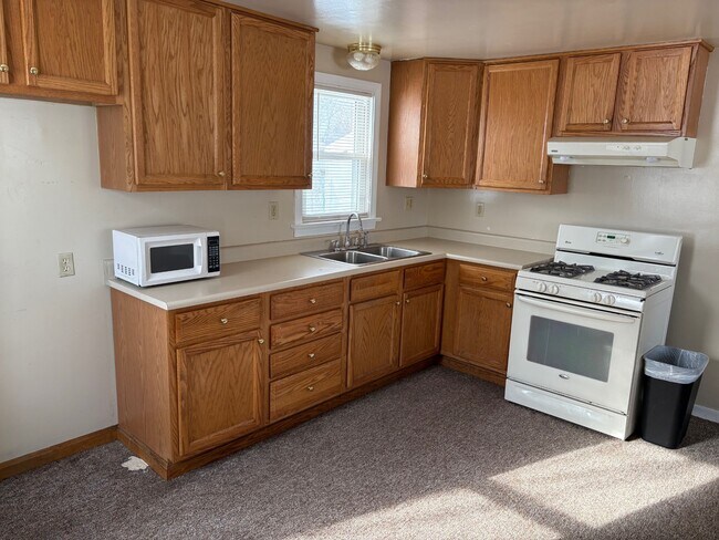 Foto del edificio - 4214 Washington Ave