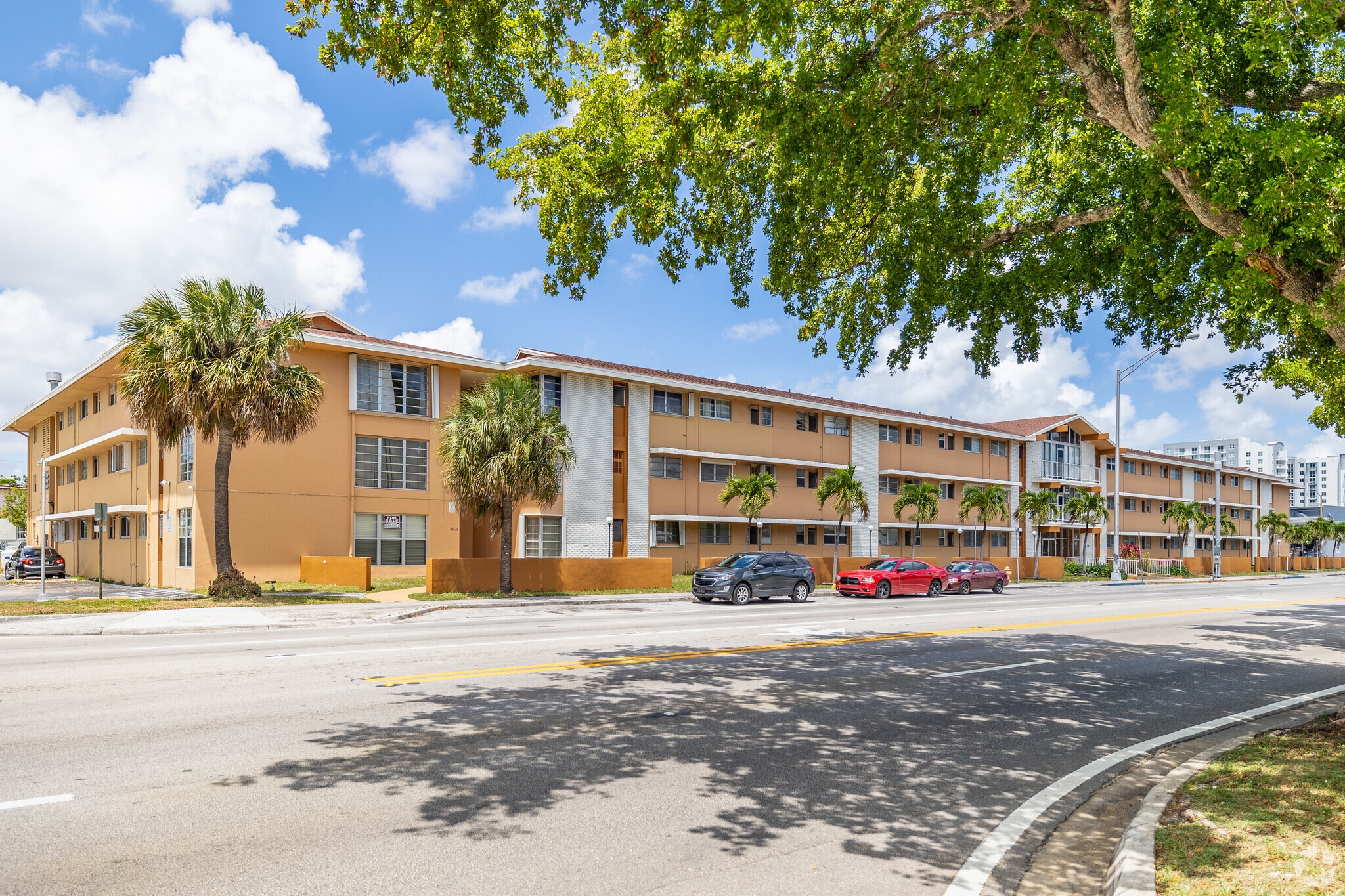 West Flagler Condominiums