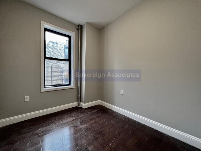 Foto del edificio - 546 West 180th Street