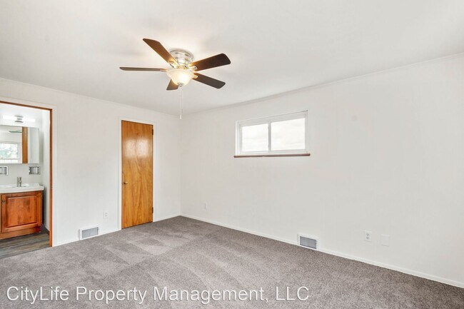 Foto del edificio - 4 br, 1.5 bath House - 327 Duffield Avenue