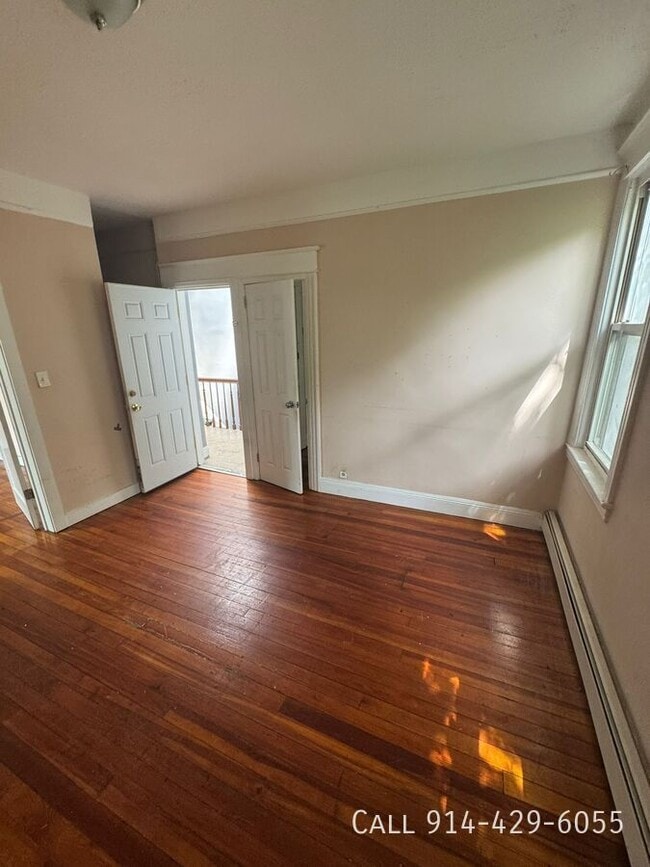 Photo - 429 Prescott St Apartment