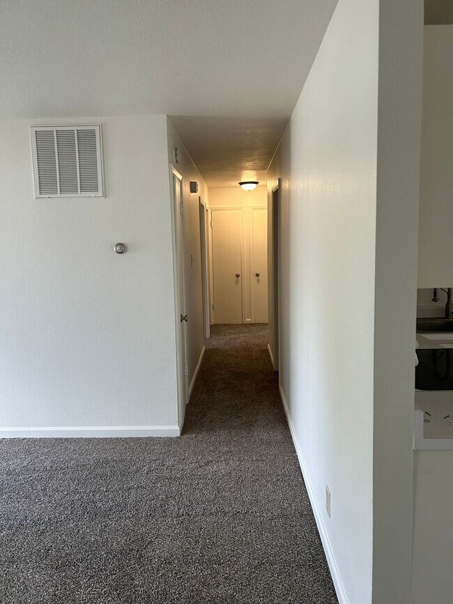 Foto del edificio - **SPARKS SINGLE STORY HOME**