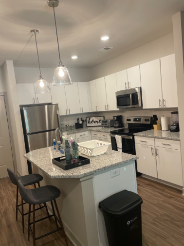 Foto principal - 6301 Dowd Forest Dr