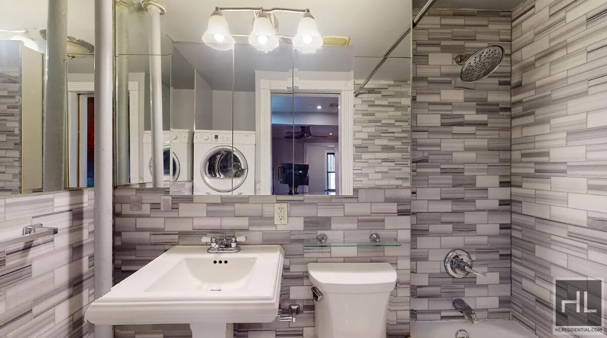 Foto del edificio - W 53RD ST.