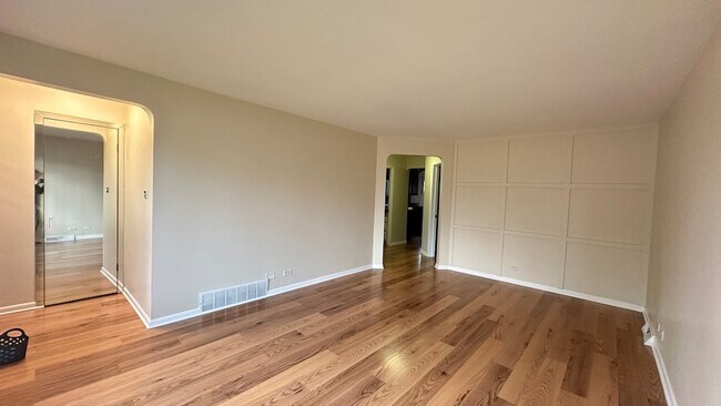 Foto del edificio - 7520 W Carmen Ave