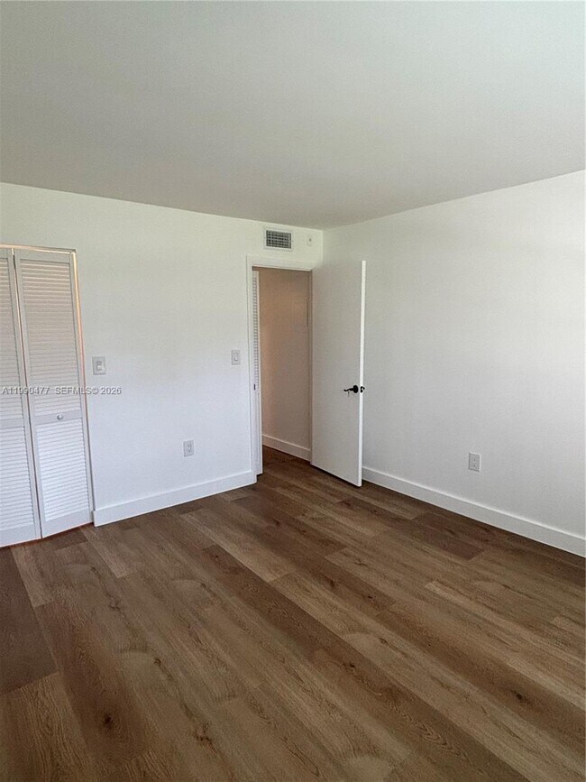 Foto del edificio - 8277 SW 128th St