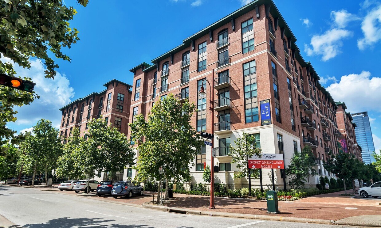 Foto principal - 500 Crawford St