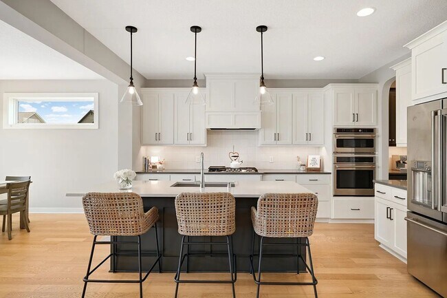 Foto del edificio - Absolutely stunning woodbury property for lease!