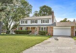 Primary Photo - Five bedroom Single Colonial Home in Phoen...