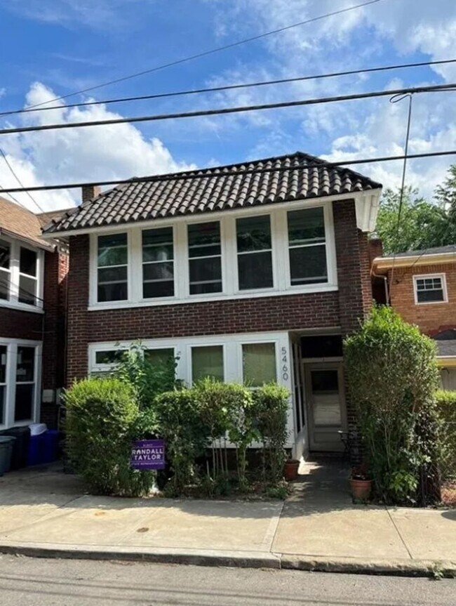 Building Photo - 5460 Broad St