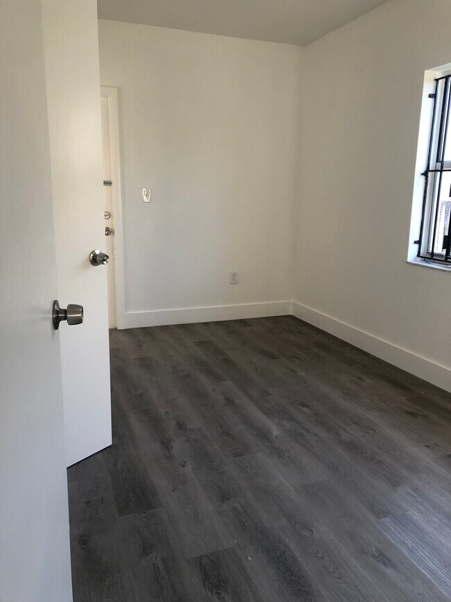 Foto del edificio - 461 NW 84th Ter