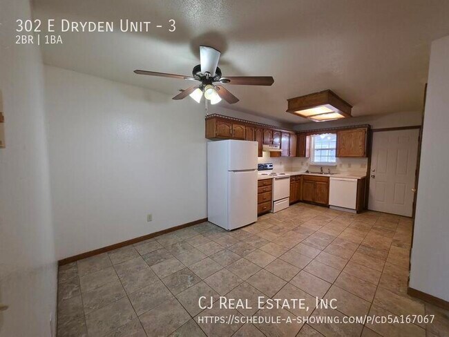 Foto del edificio - 302 E Dryden St