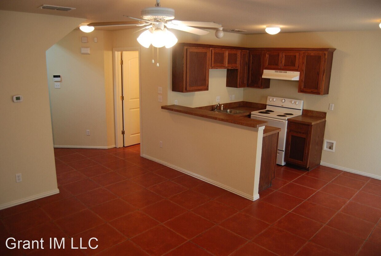 Foto principal - 2715 NW 17th St