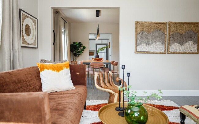 Foto del edificio - 2761 SW 33rd Ave