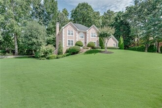 Building Photo - 1281 Lake Washington Dr NW