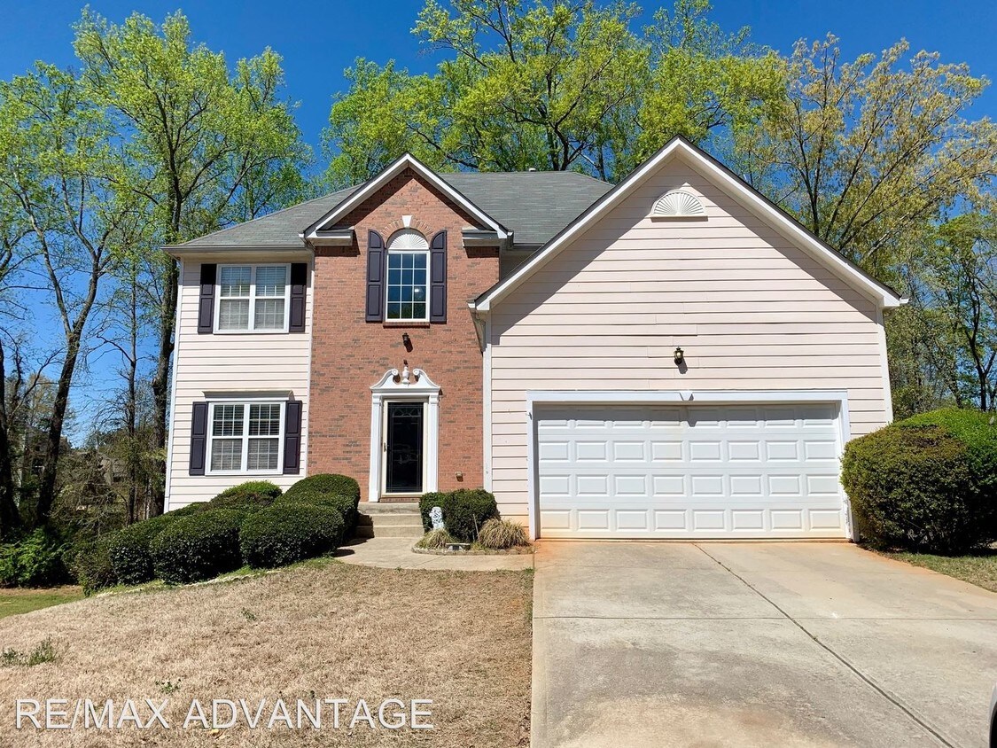 5 br, 3.5 bath House 465 Concord Cir House for Rent in McDonough