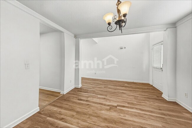 Foto del edificio - 4027 Windstream Ct