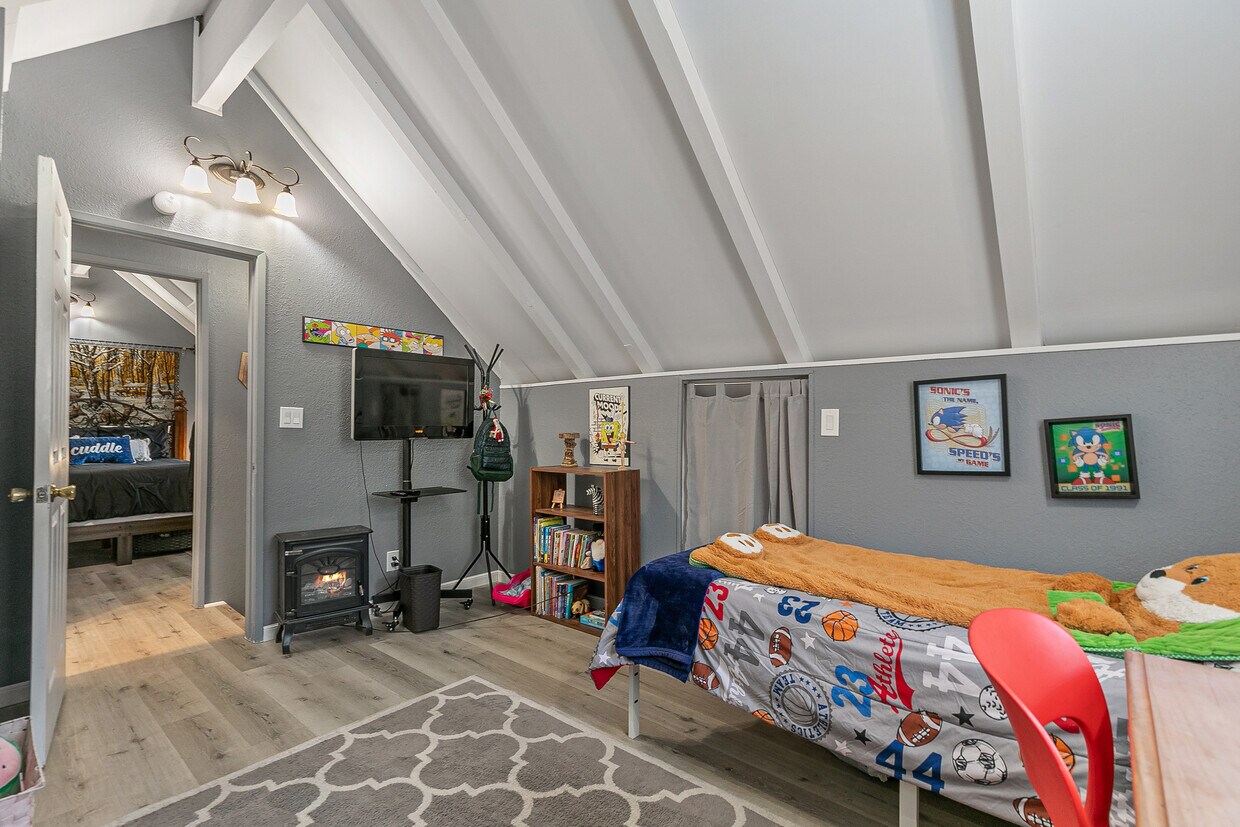 Foto principal - 29418 Pine Dr