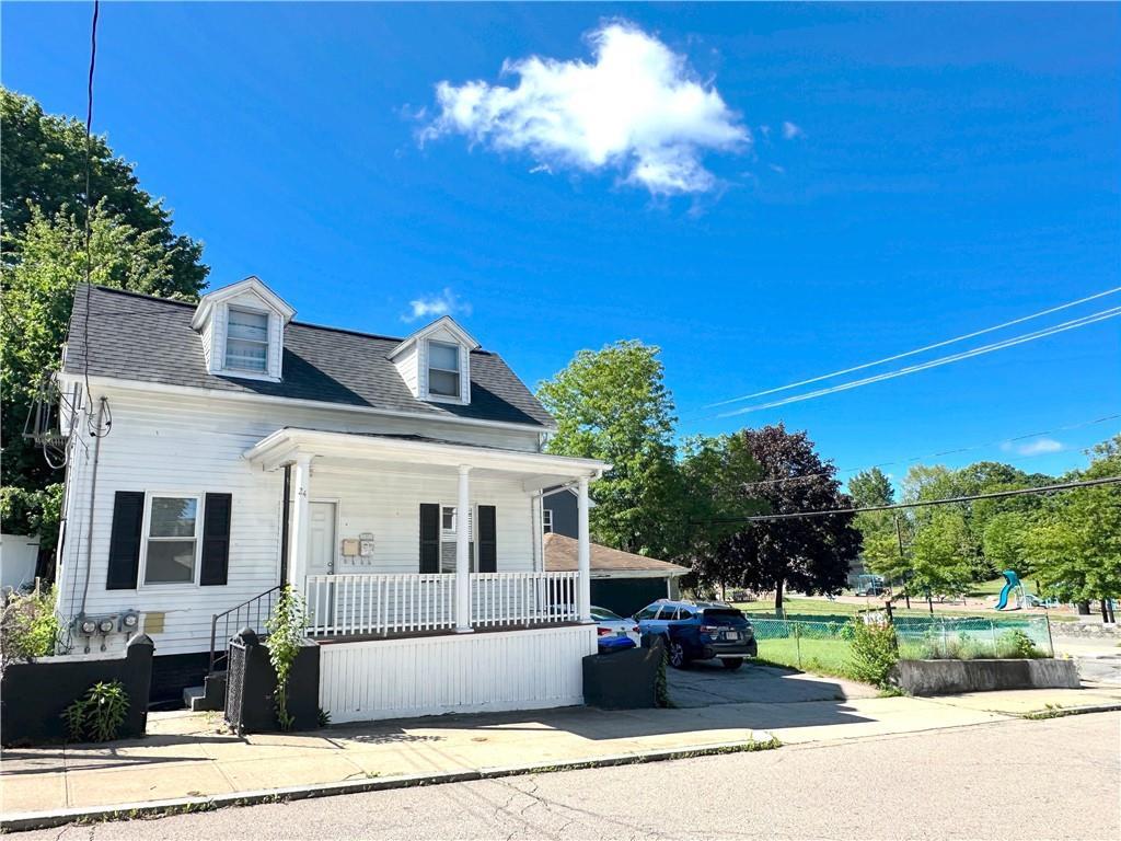 Primary Photo - 24 Vale St