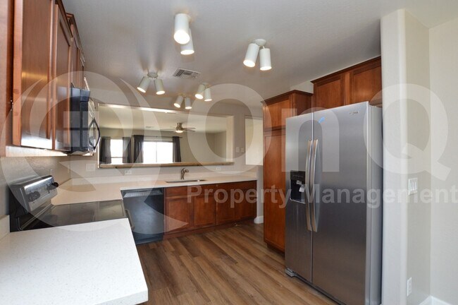 Foto del edificio - 209 S Carter Ranch Rd
