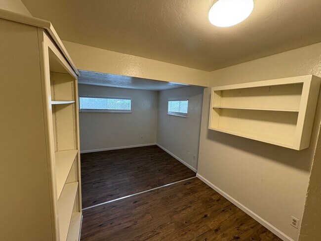 Foto del edificio - SW Visalia Home Available Now!