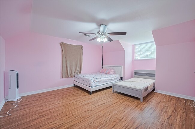 Foto del edificio - 13351 Oak Leaf Ln