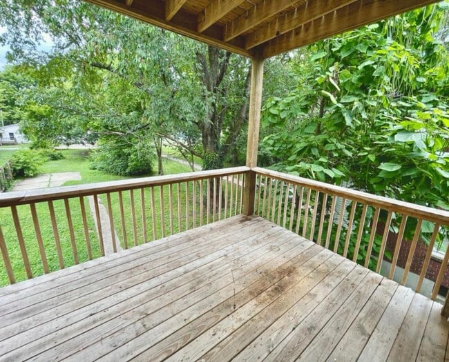 Photo - 1425 S Brook St House