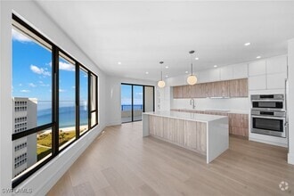 Building Photo - 4451 Gulf Shore Blvd N