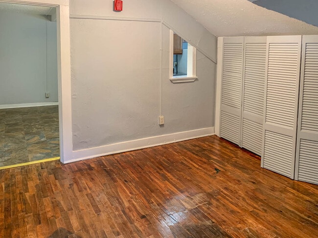 Foto del edificio - 706 Chickamauga Ave